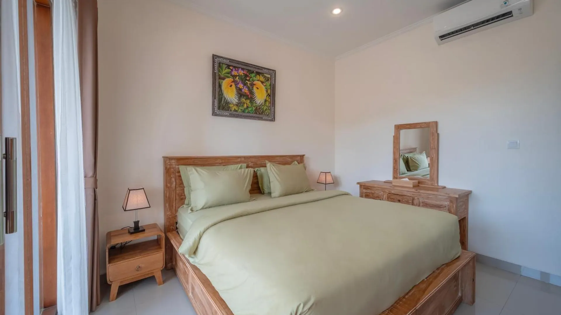 Titeng Guest House - Comfortable Studio In Amazing Location Near Potato Head And The Beach Seminyak  Seminyak (Bali)