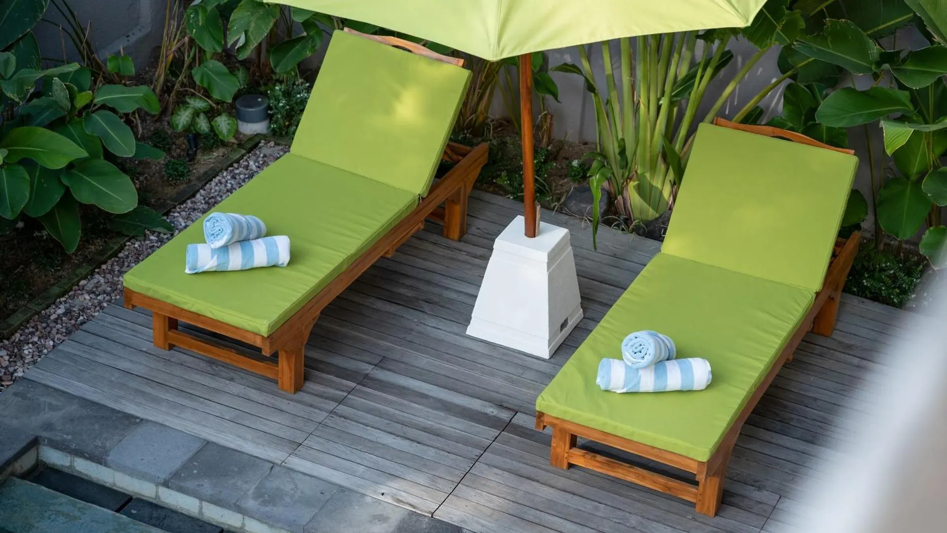Titeng Guest House - Comfortable Studio In Amazing Location Near Potato Head And The Beach Seminyak