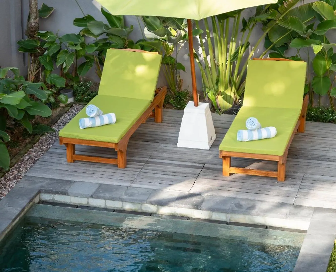 Titeng Guest House - Comfortable Studio In Amazing Location Near Potato Head And The Beach Seminyak Indonésie