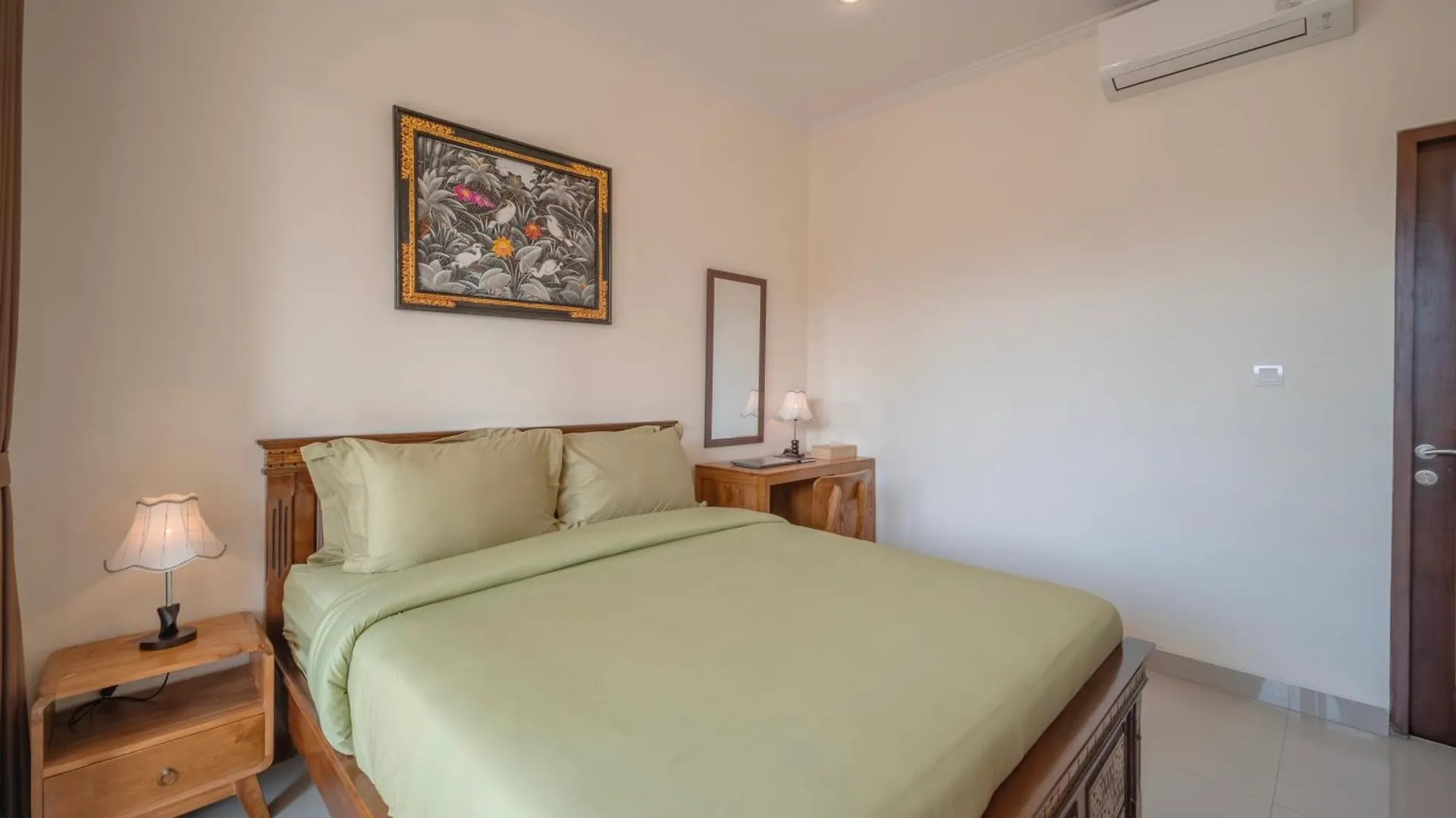 Apartmán Titeng Guest House - Comfortable Studio In Amazing Location Near Potato Head And The Beach Seminyak Indonésie